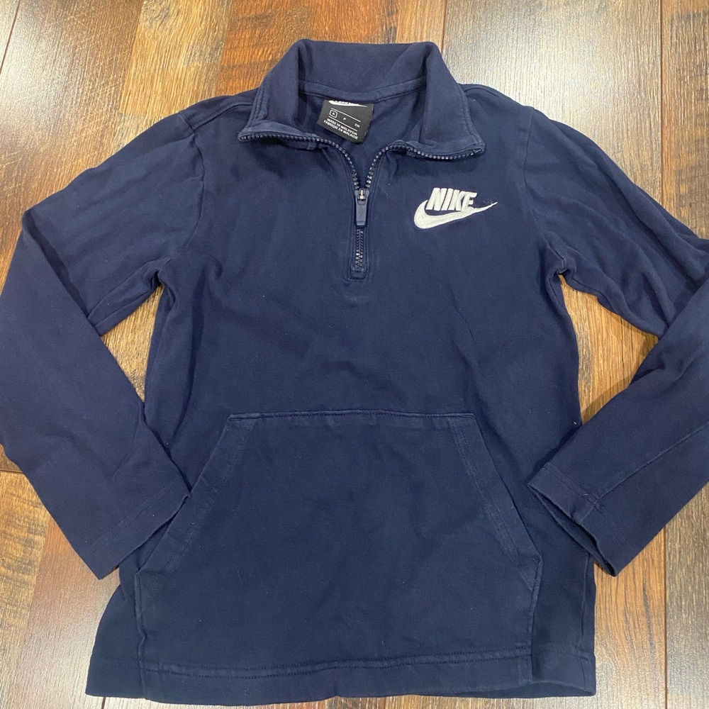 Nike Navy Pullover long sleeve quarter zip top boys youth size small
